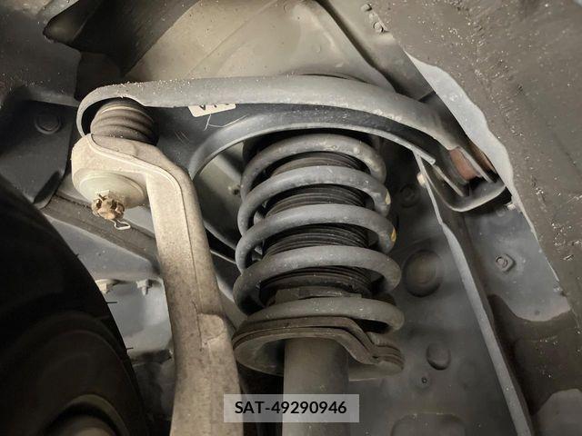 Toyota CROWN SEDAN 2016-02 7216647-18