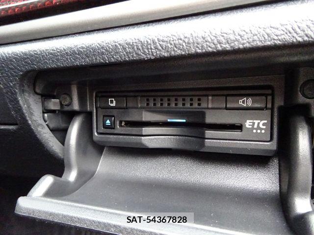 Toyota CROWN SEDAN 2018-05 7250287-12