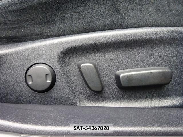 Toyota CROWN SEDAN 2018-05 7250287-25