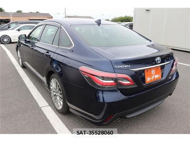 Toyota CROWN SEDAN 2018-11 7250293-10