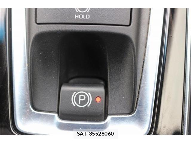 Toyota CROWN SEDAN 2018-11 7250293-3