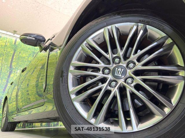 Toyota CROWN SEDAN 2021-02 7250279-12
