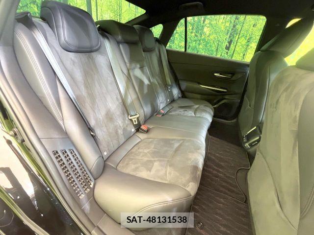 Toyota CROWN SEDAN 2021-02 7250279-8