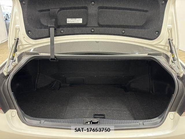 Toyota CROWN SEDAN 2013-08 7250288-12