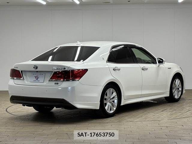 Toyota CROWN SEDAN 2013-08 7250288-15