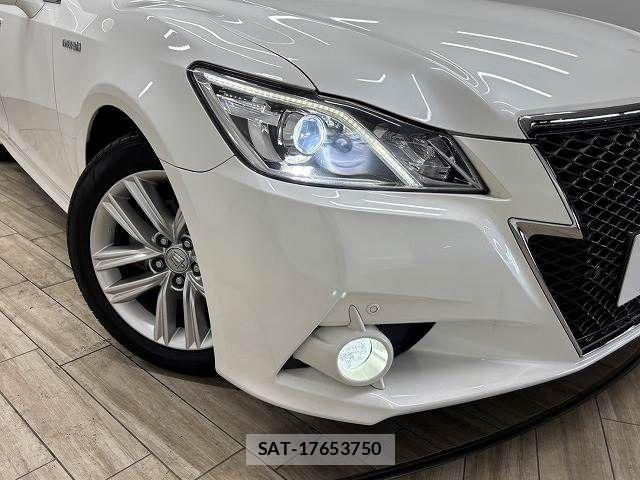 Toyota CROWN SEDAN 2013-08 7250288-19