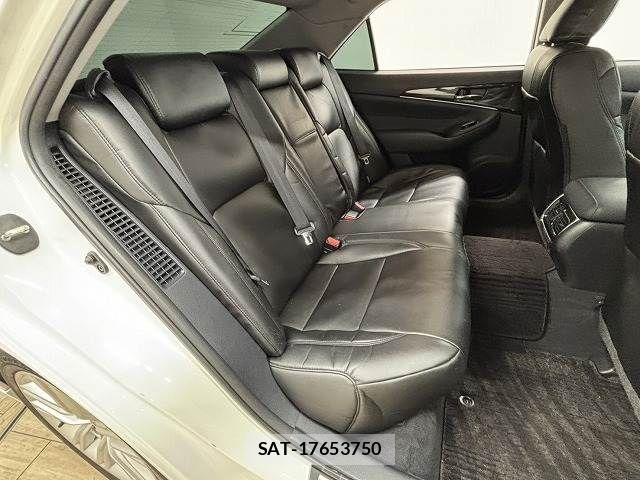 Toyota CROWN SEDAN 2013-08 7250288-5