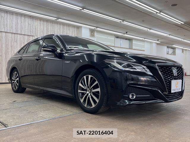 Toyota CROWN SEDAN 2019-01 7250280-14