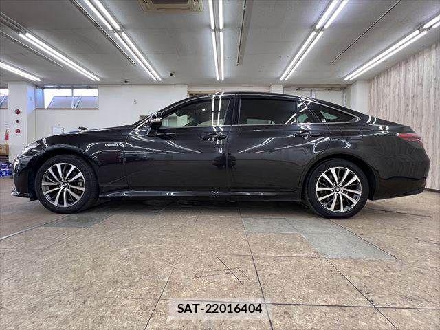 Toyota CROWN SEDAN 2019-01 7250280-19