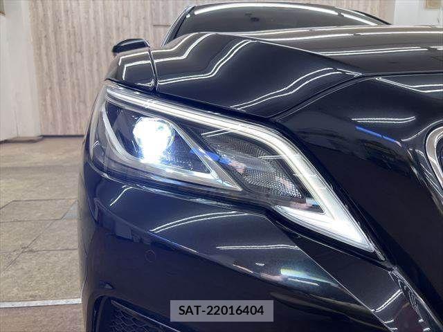 Toyota CROWN SEDAN 2019-01 7250280-29