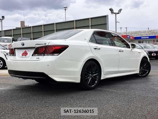 Toyota CROWN SEDAN 2015-10 7250286-2