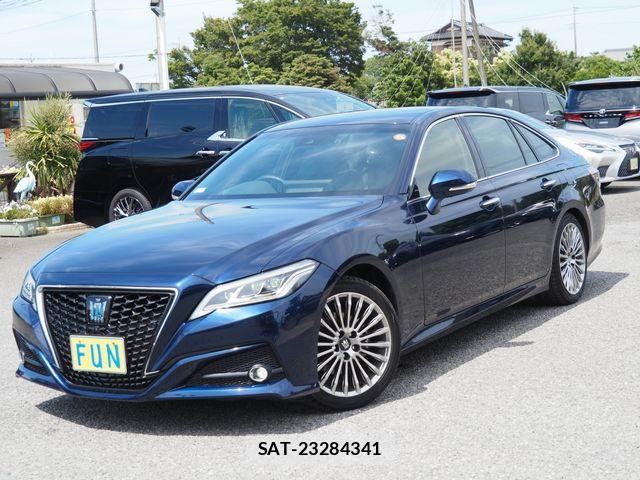 Toyota CROWN SEDAN 2021-04 7250278-3