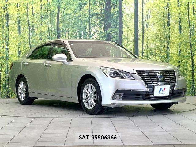 Toyota CROWN SEDAN 2014-01 7250302-15