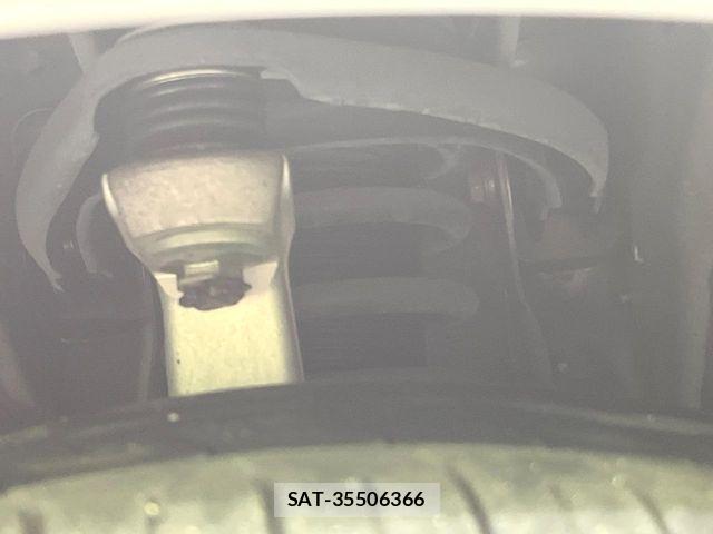 Toyota CROWN SEDAN 2014-01 7250302-19