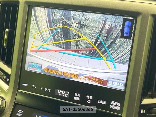Toyota CROWN SEDAN 2014-01 7250302-3