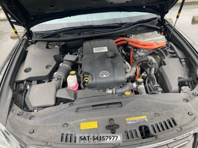 Toyota CROWN SEDAN 2014-02 7250304-21