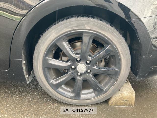 Toyota CROWN SEDAN 2014-02 7250304-6
