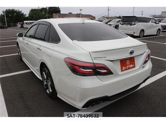 Toyota CROWN SEDAN 2020-03 7250289-10