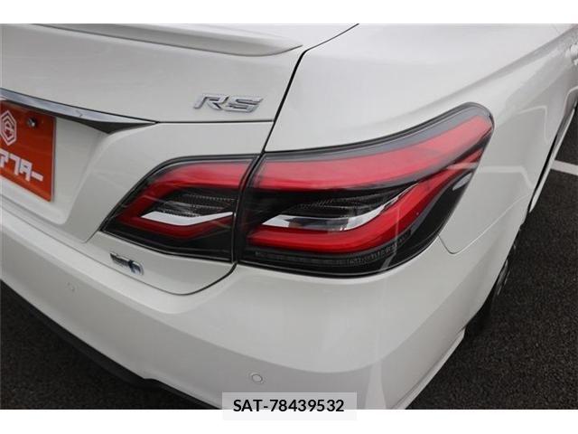 Toyota CROWN SEDAN 2020-03 7250289-23
