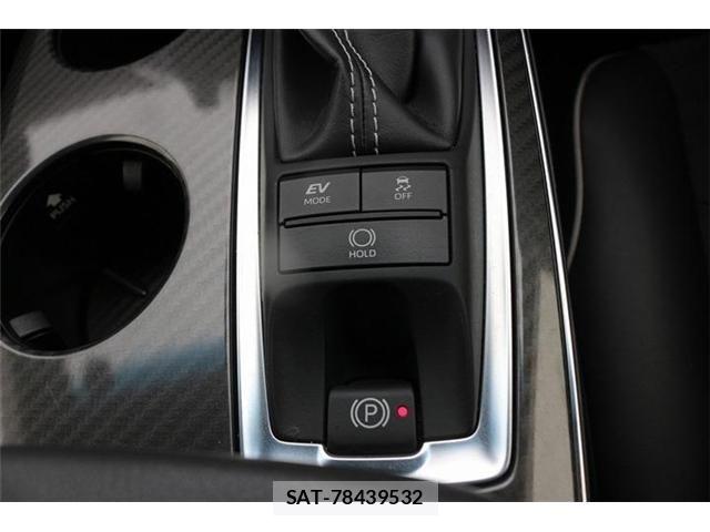 Toyota CROWN SEDAN 2020-03 7250289-5