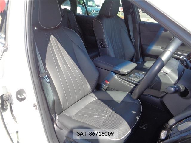 Toyota CROWN SEDAN 2020-09 7250281-18