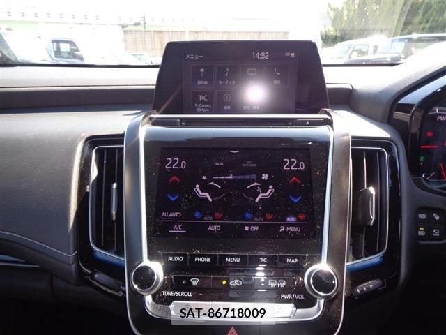Toyota CROWN SEDAN 2020-09 7250281-21