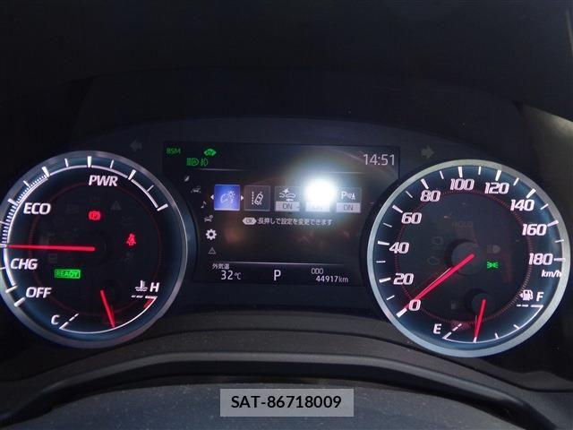Toyota CROWN SEDAN 2020-09 7250281-27