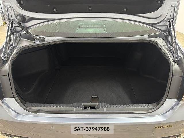Toyota CROWN SEDAN 2019-11 7250276-12