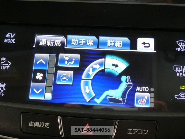 Toyota CROWN SEDAN 2014-08 7250294-26