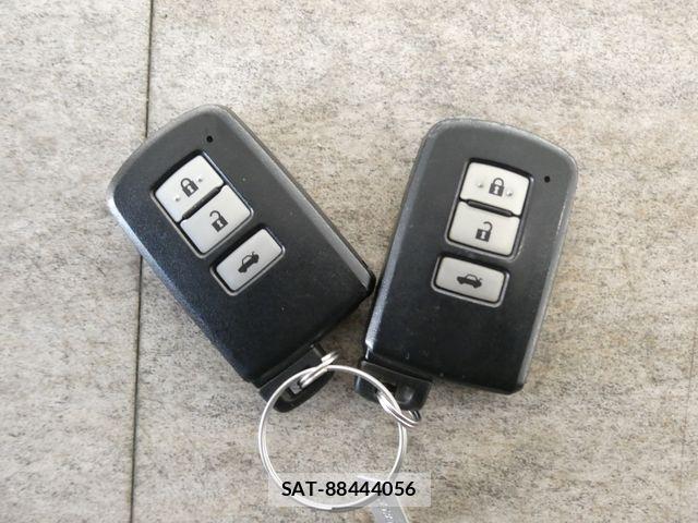 Toyota CROWN SEDAN 2014-08 7250294-29