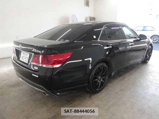 Toyota CROWN SEDAN 2014-08 7250294-3