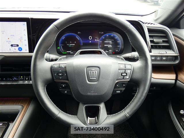 Toyota CROWN SEDAN 2024-07 7250274-11