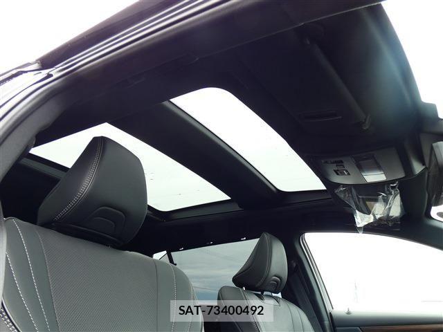 Toyota CROWN SEDAN 2024-07 7250274-1