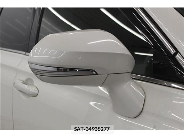 Toyota CROWN SEDAN 2018-07 7250296-9