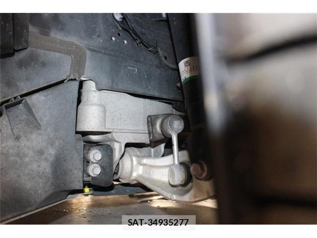 Toyota CROWN SEDAN 2018-07 7250296-19