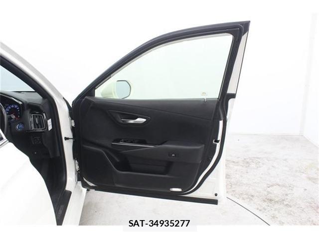 Toyota CROWN SEDAN 2018-07 7250296-29