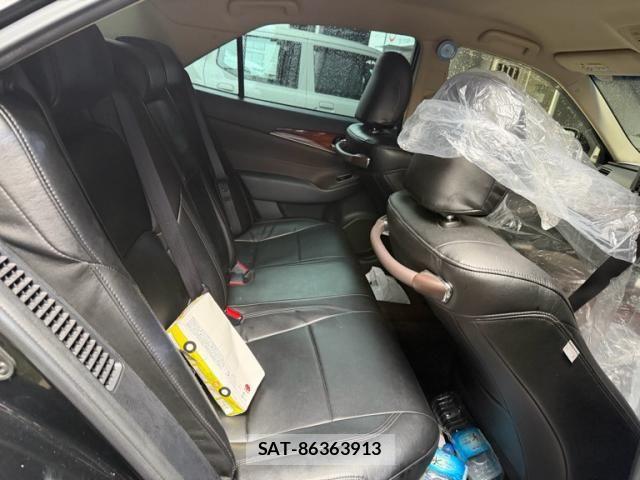Toyota CROWN SEDAN 2013-07 7250305-16