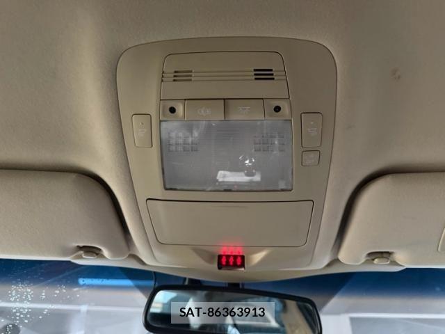 Toyota CROWN SEDAN 2013-07 7250305-24