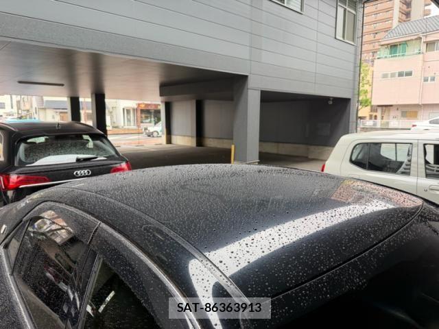 Toyota CROWN SEDAN 2013-07 7250305-5