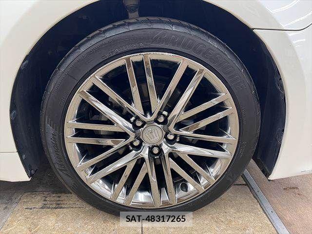 Toyota CROWN SEDAN 2017-05 7250285-11