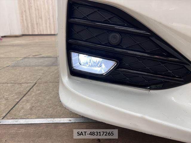 Toyota CROWN SEDAN 2017-05 7250285-29