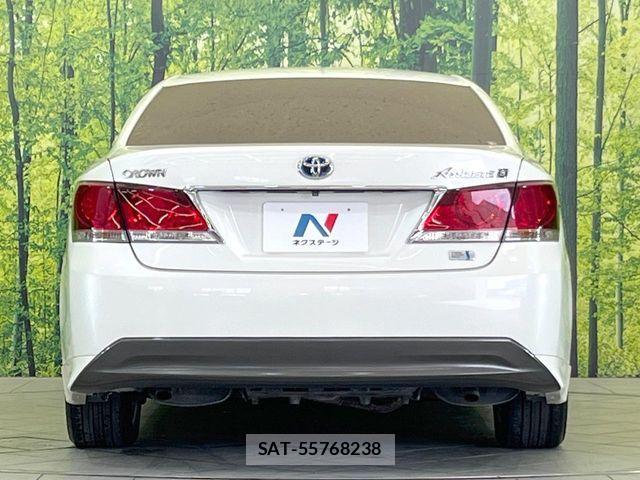 Toyota CROWN SEDAN 2015-02 7250303-14