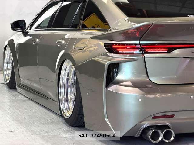 Toyota CROWN SEDAN 2024-08 7250270-9
