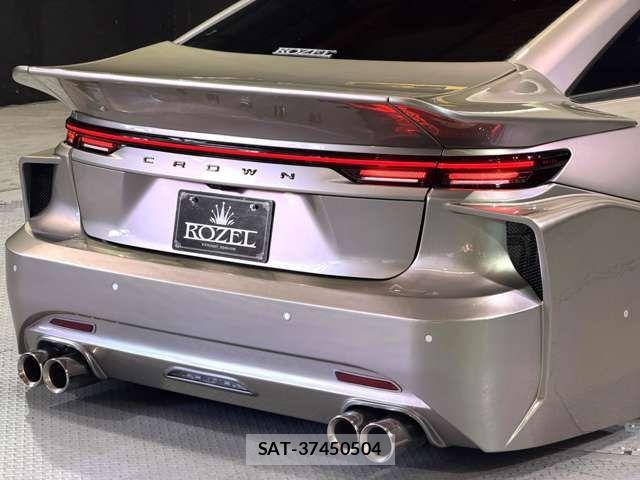 Toyota CROWN SEDAN 2024-08 7250270-5