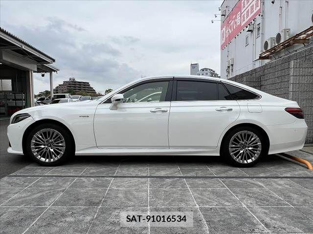 Toyota CROWN SEDAN 2020-06 7271745-10