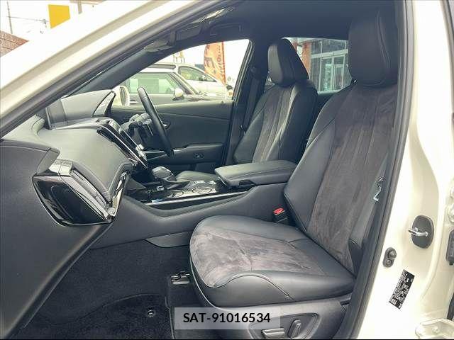 Toyota CROWN SEDAN 2020-06 7271745-16