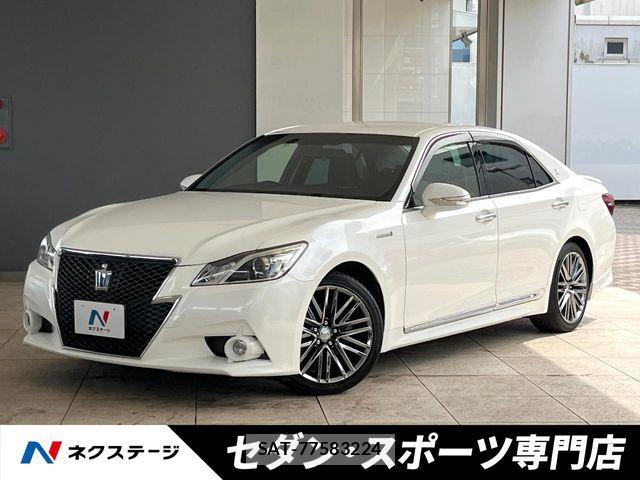 Toyota CROWN SEDAN 2014-02 7271750-0