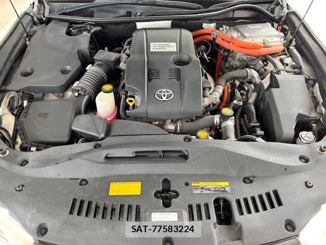 Toyota CROWN SEDAN 2014-02 7271750-17