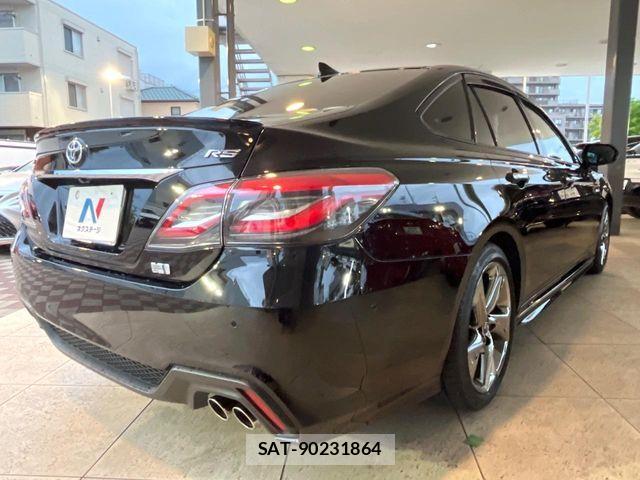Toyota CROWN SEDAN 2018-12 7271744-16