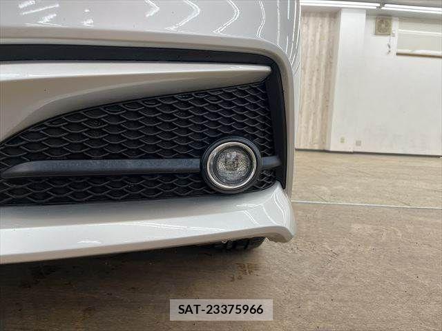 Toyota CROWN SEDAN 2020-04 7271746-21